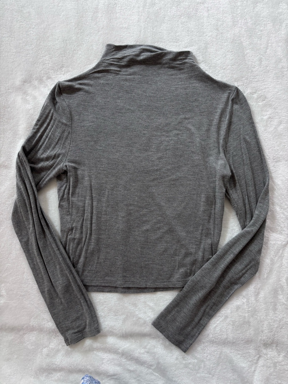 Turtleneck long sleeve top